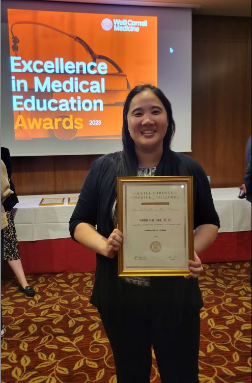soo_hoo_2023_excellence_in_medical_education_award.jpg